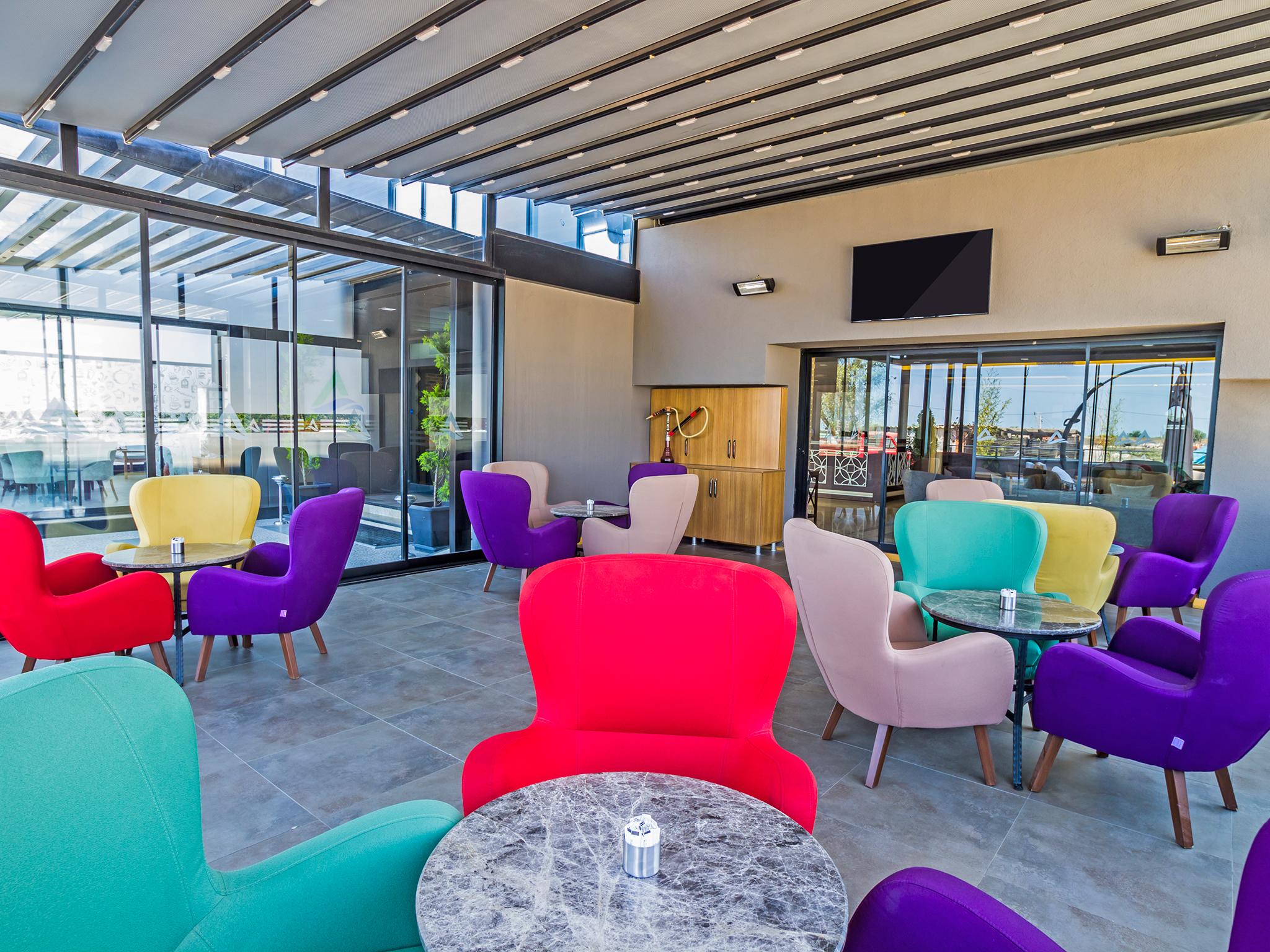 Alesha Suite Otel Trabzon Buitenkant foto