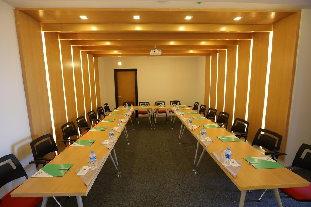 Alesha Suite Otel Trabzon Buitenkant foto